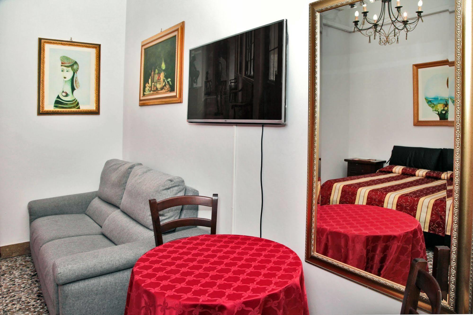 Crispi Rooms Katanya Dış mekan fotoğraf